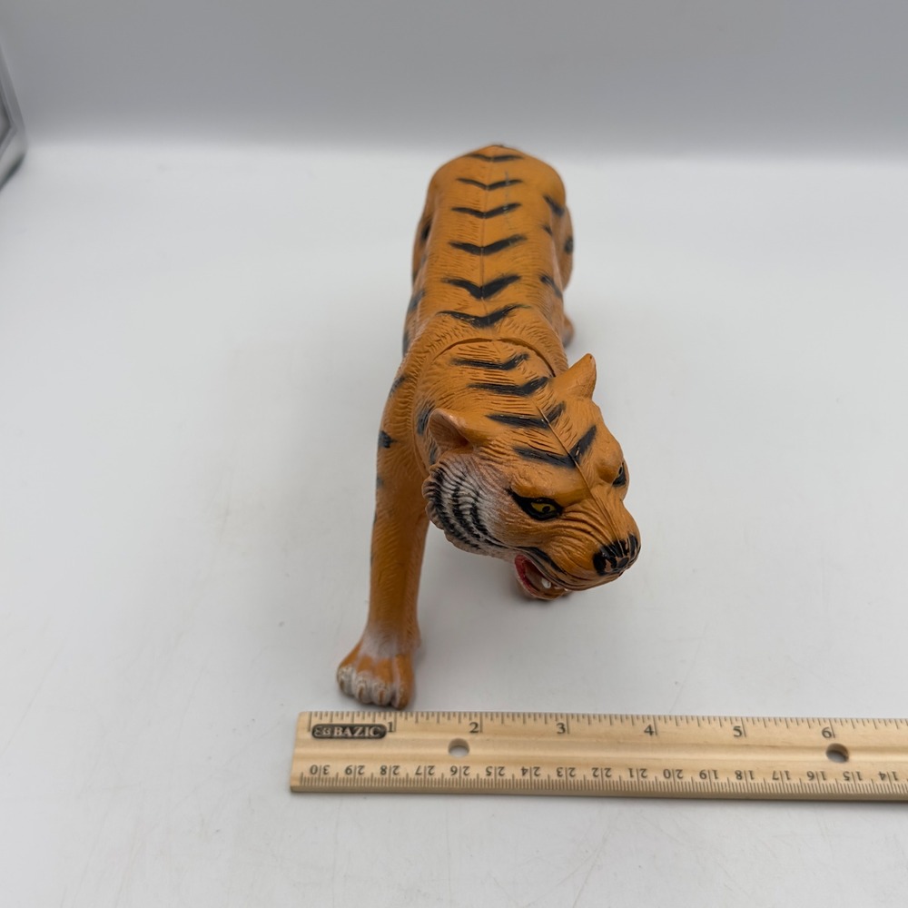 Vintage 1986 Imperial Toy Corp Tiger Figure Snarling Plastic Safari Animal 10" - Picture 5 of 10